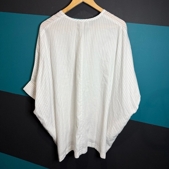 Babaton Classic White Blouse with Black Pinstripes - Picture 4 of 6
